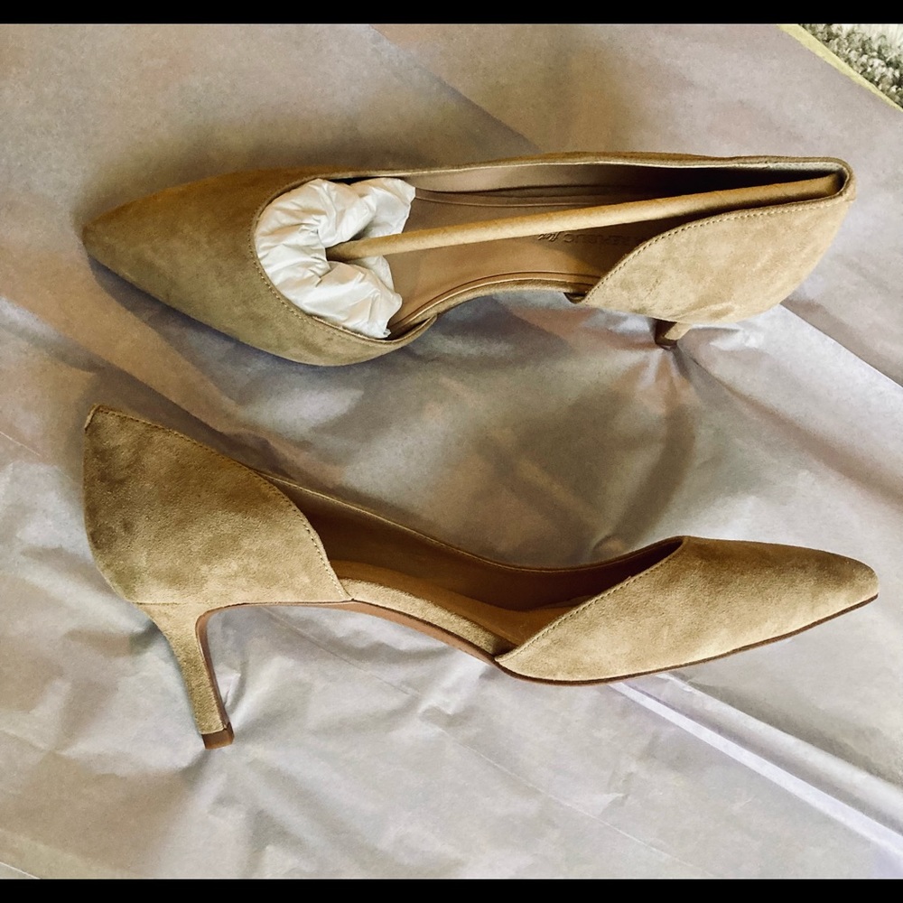 Banana Republic Flex Sole Heels Beige Pumps Size 8 Orig $128